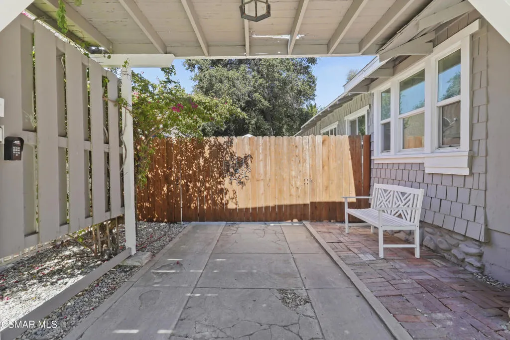 1657 Navarro Avenue, Pasadena, California 91103 home-pic-25