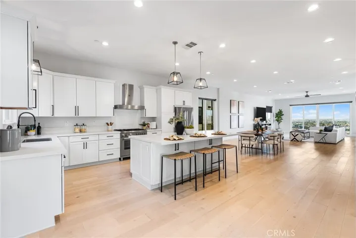 12281 Baja Panorama, North Tustin, California 92705