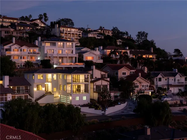 12281 Baja Panorama, North Tustin, California 92705