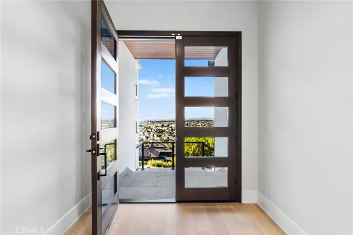 12281 Baja Panorama, North Tustin, California 92705