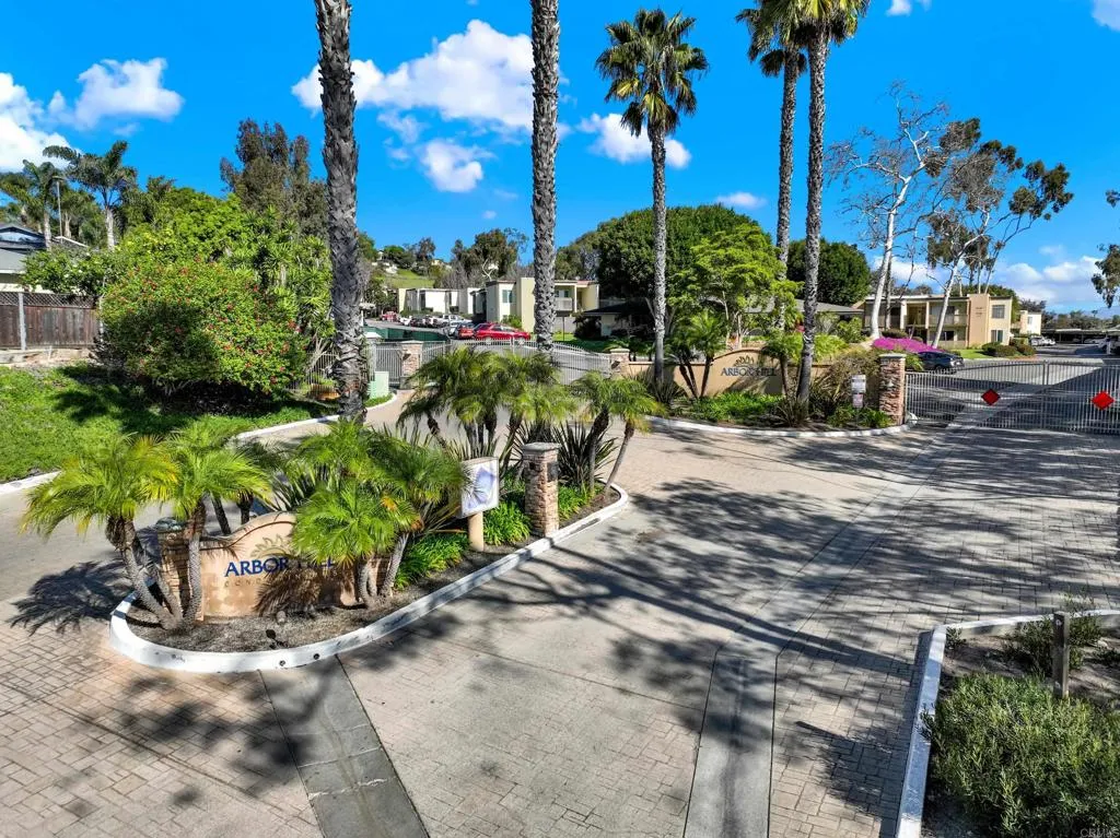 432 Edgehill Lane 169, Oceanside, California 92054 home-pic-20