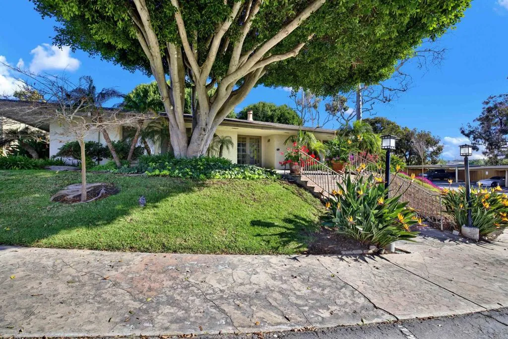 432 Edgehill Lane 169, Oceanside, California 92054 home-pic-19