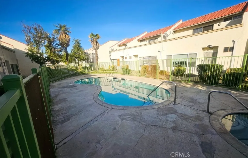 1337 W Latham, Hemet, California 92543 home-pic-30