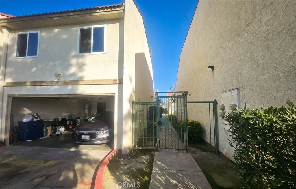 1337 W Latham, Hemet, California 92543 home-pic-35