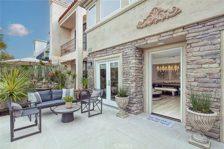 410 Acacia, Corona Del Mar, California 92625