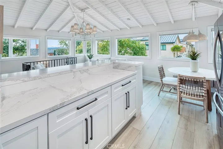 410 Acacia, Corona Del Mar, California 92625