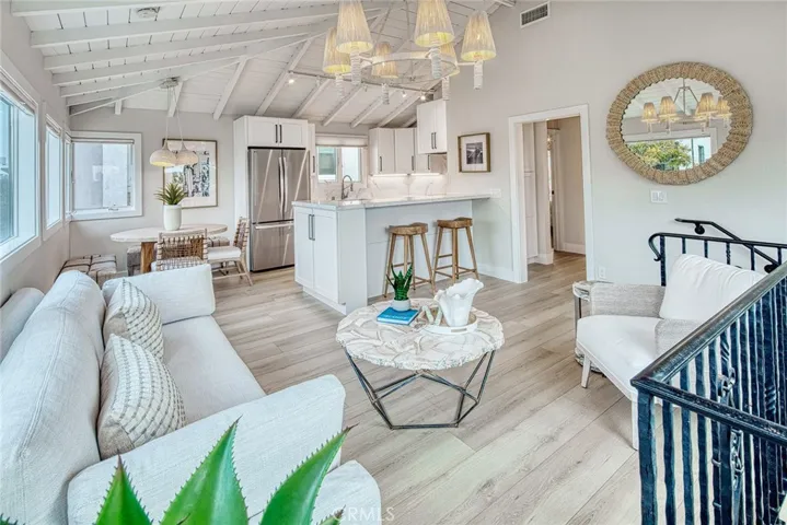410 Acacia, Corona Del Mar, California 92625