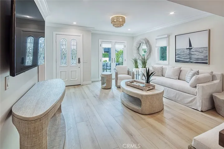 410 Acacia, Corona Del Mar, California 92625
