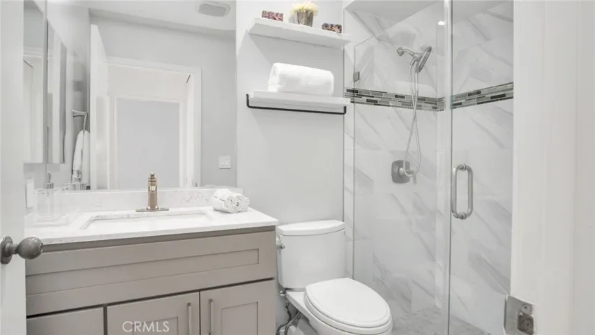 Bathroom/Previously Staged