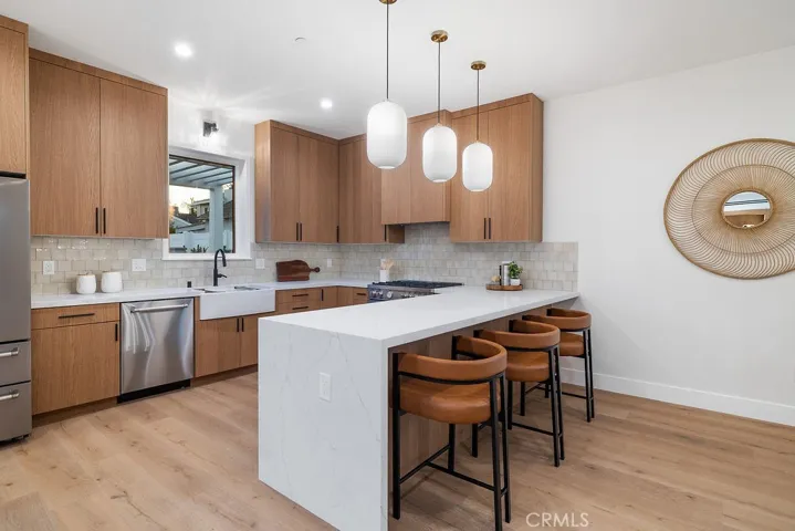 4831 Sancola, Toluca Lake, California 91601