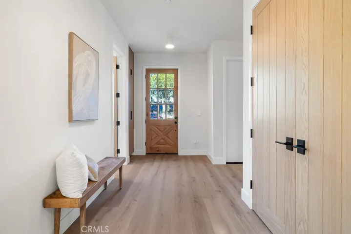 4831 Sancola, Toluca Lake, California 91601