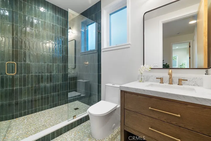 4831 Sancola, Toluca Lake, California 91601
