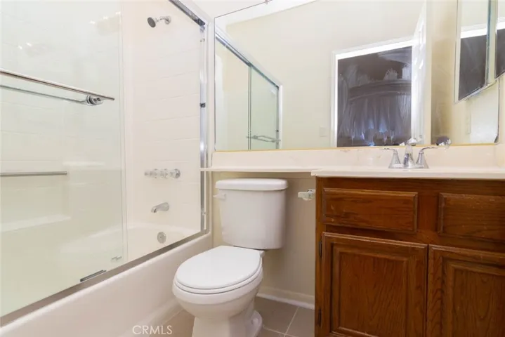 404 Lincoln Avenue, Glendale, California 91205