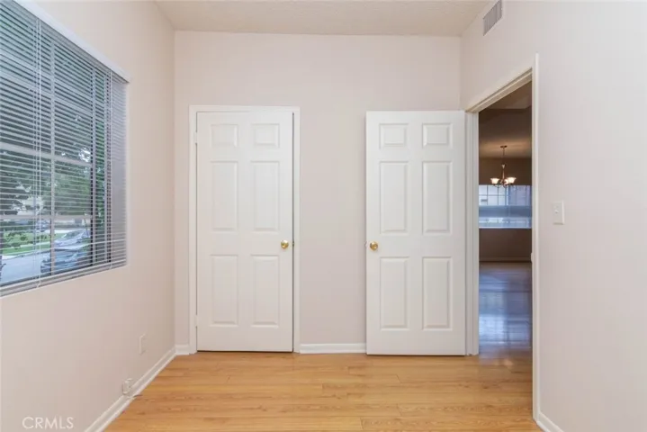 404 Lincoln Avenue, Glendale, California 91205