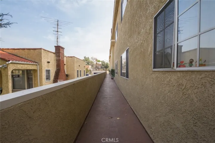 404 Lincoln Avenue, Glendale, California 91205