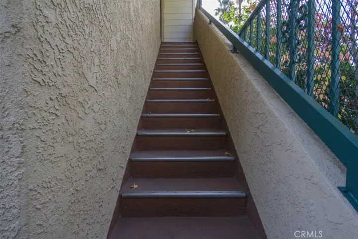 404 Lincoln Avenue, Glendale, California 91205