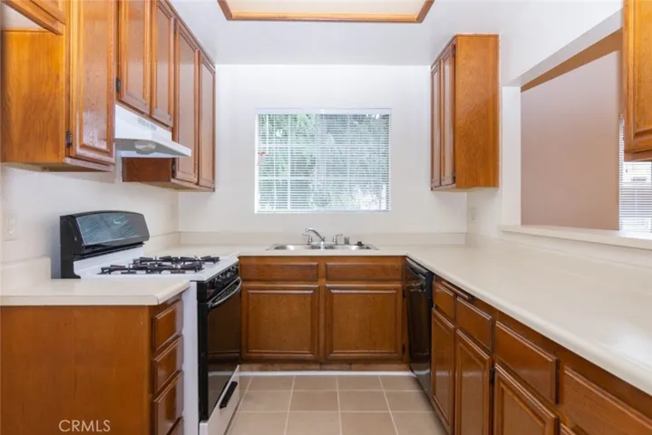 404 Lincoln Avenue, Glendale, California 91205
