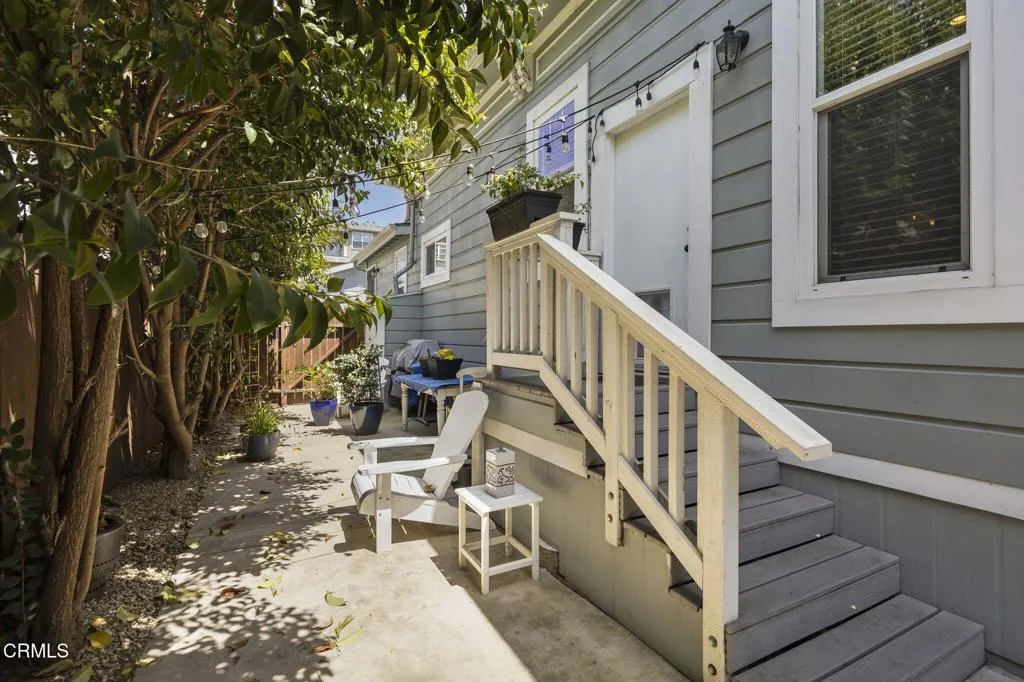 168 S Palm Street, Ventura, California 93001 home-pic-17