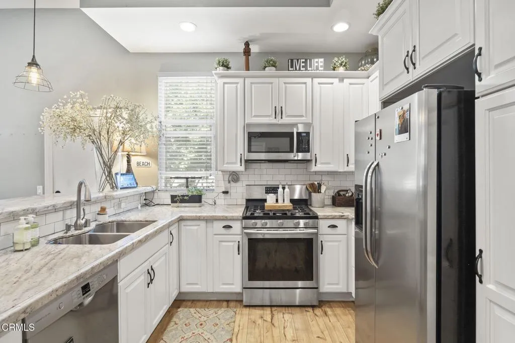168 S Palm Street, Ventura, California 93001 home-pic-8