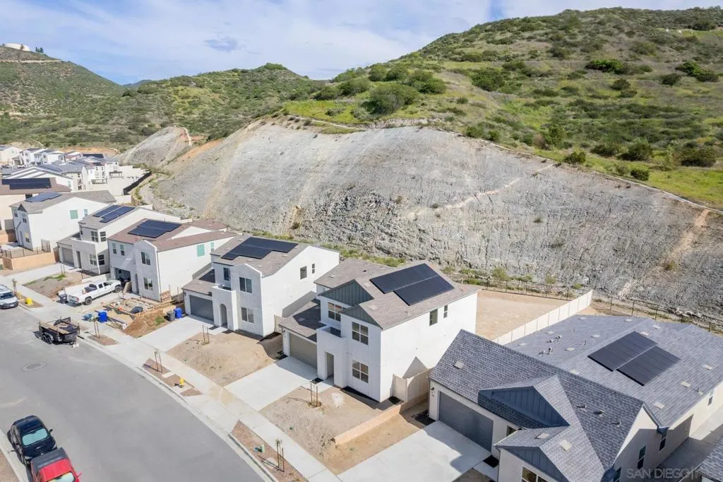 703 Meadowood St Lot 327 Lot 327, Fallbrook, California 92028 home-pic-21