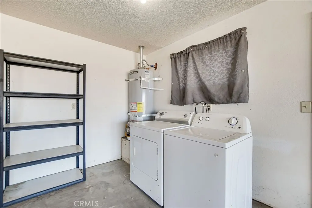 4851 Chevoit Road, Phelan, California 92371 home-pic-27