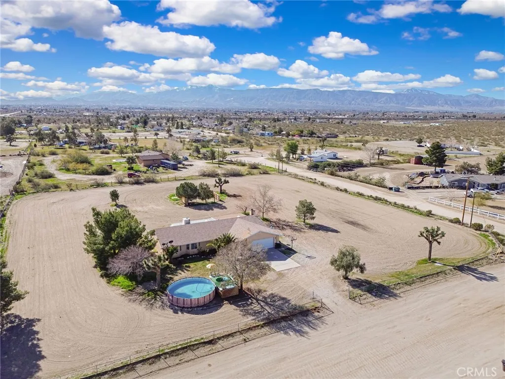 4851 Chevoit Road, Phelan, California 92371 home-pic-39