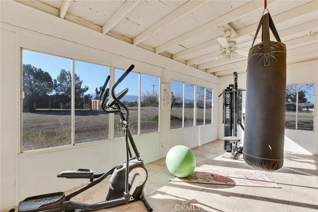 4851 Chevoit Road, Phelan, California 92371 home-pic-19