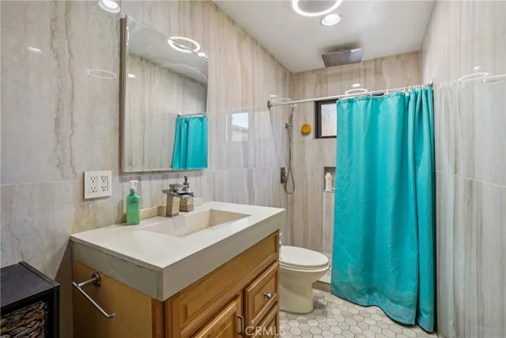 16559 Mcwood, La Puente, California 91744