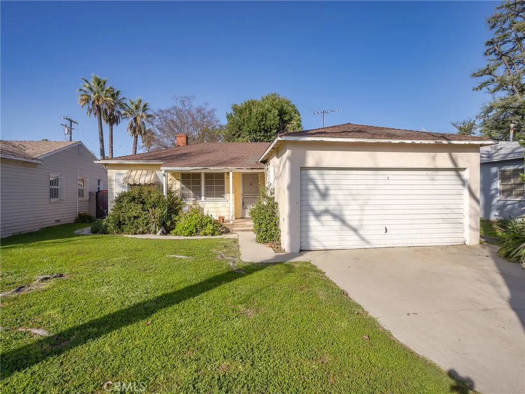 13607 Huston Street, Sherman Oaks, California 91423 home-pic-5