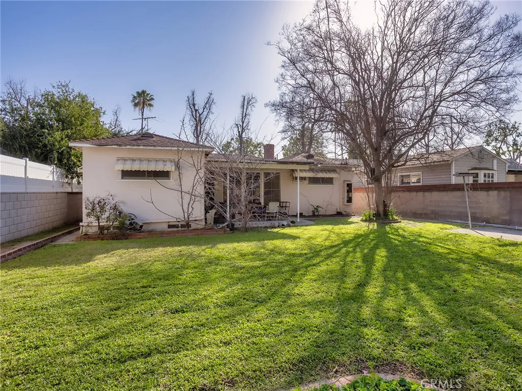 13607 Huston Street, Sherman Oaks, California 91423 home-pic-33