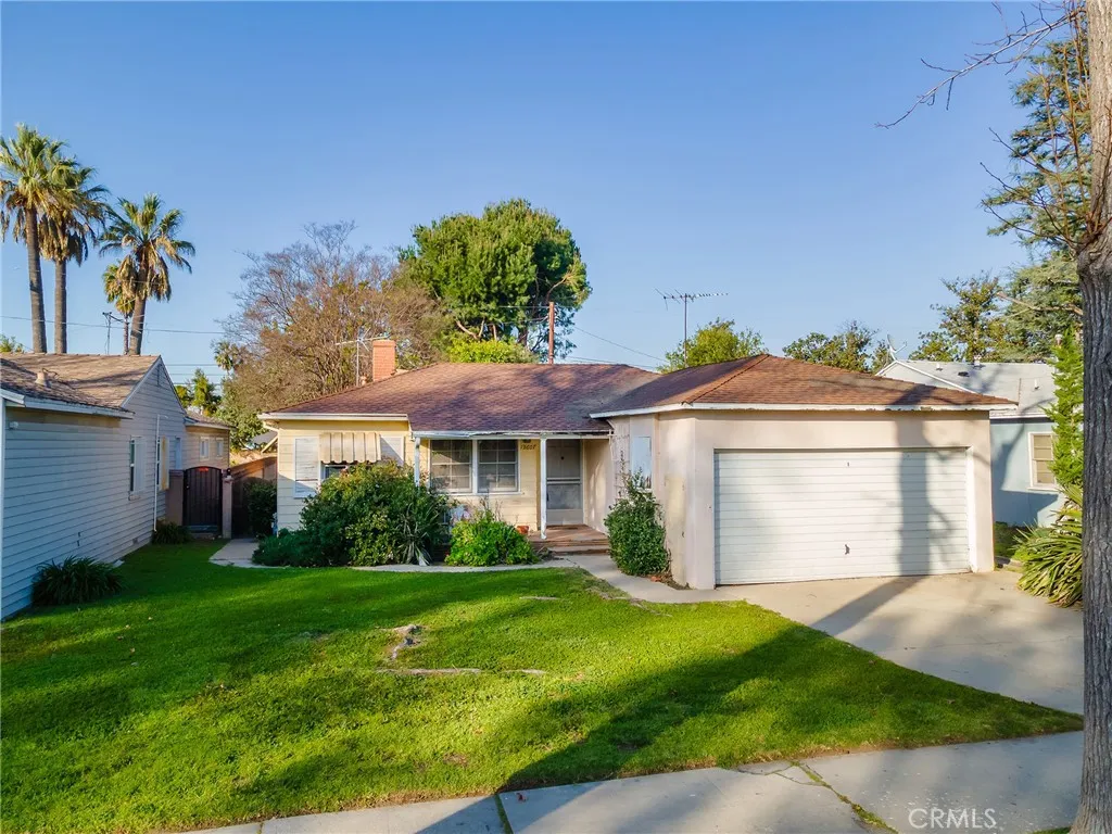 13607 Huston Street, Sherman Oaks, California 91423 home-pic-35
