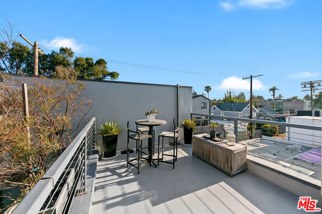 1430 Abbot Kinney Boulevard, Venice, California 90291 home-pic-31