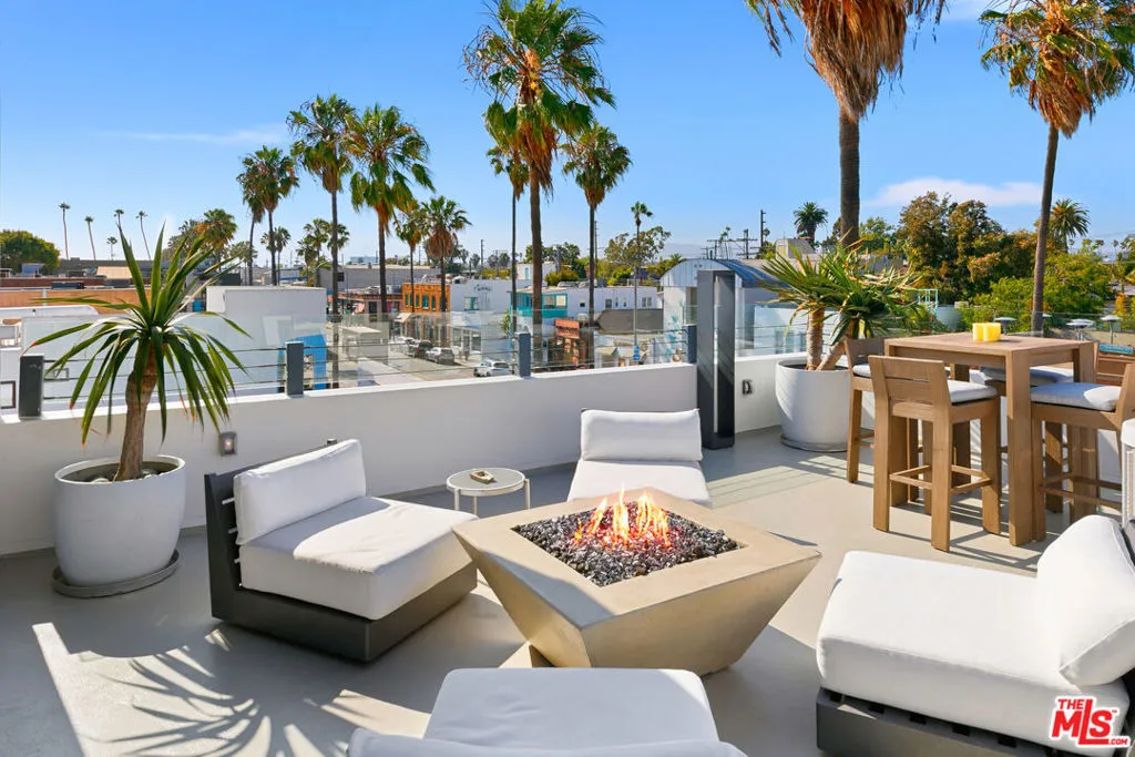 1430 Abbot Kinney Boulevard, Venice, California 90291 home-pic-50