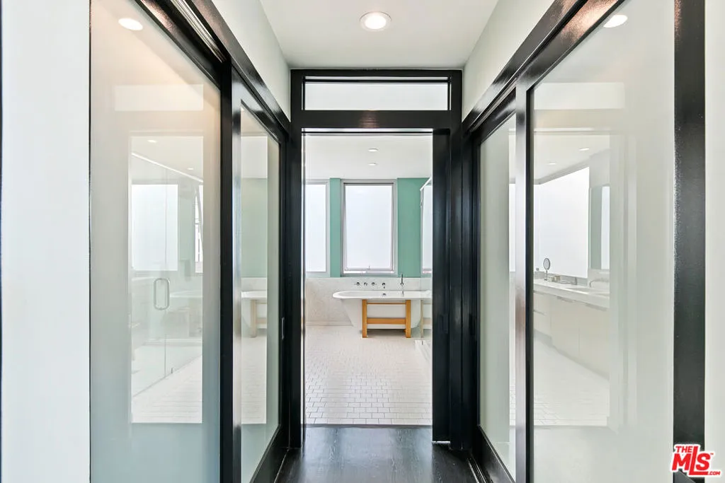 1430 Abbot Kinney Boulevard, Venice, California 90291 home-pic-42