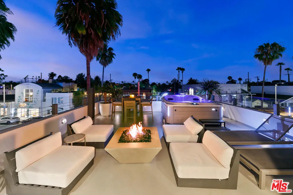 1430 Abbot Kinney Boulevard, Venice, California 90291 home-pic-6