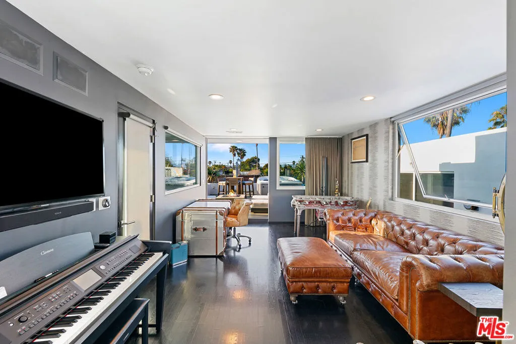 1430 Abbot Kinney Boulevard, Venice, California 90291 home-pic-27