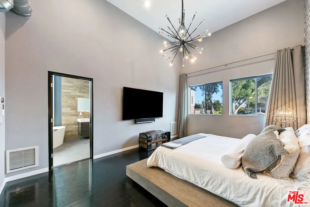 1430 Abbot Kinney Boulevard, Venice, California 90291 home-pic-34