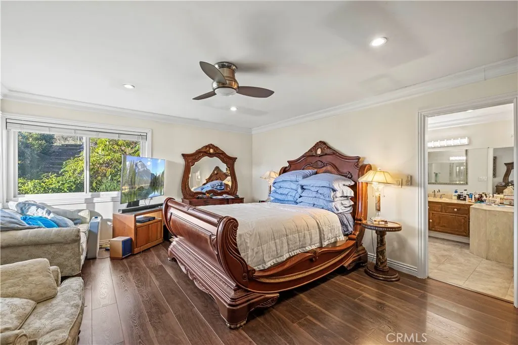 7125 Lonzo, Tujunga, California 91042 home-pic-33
