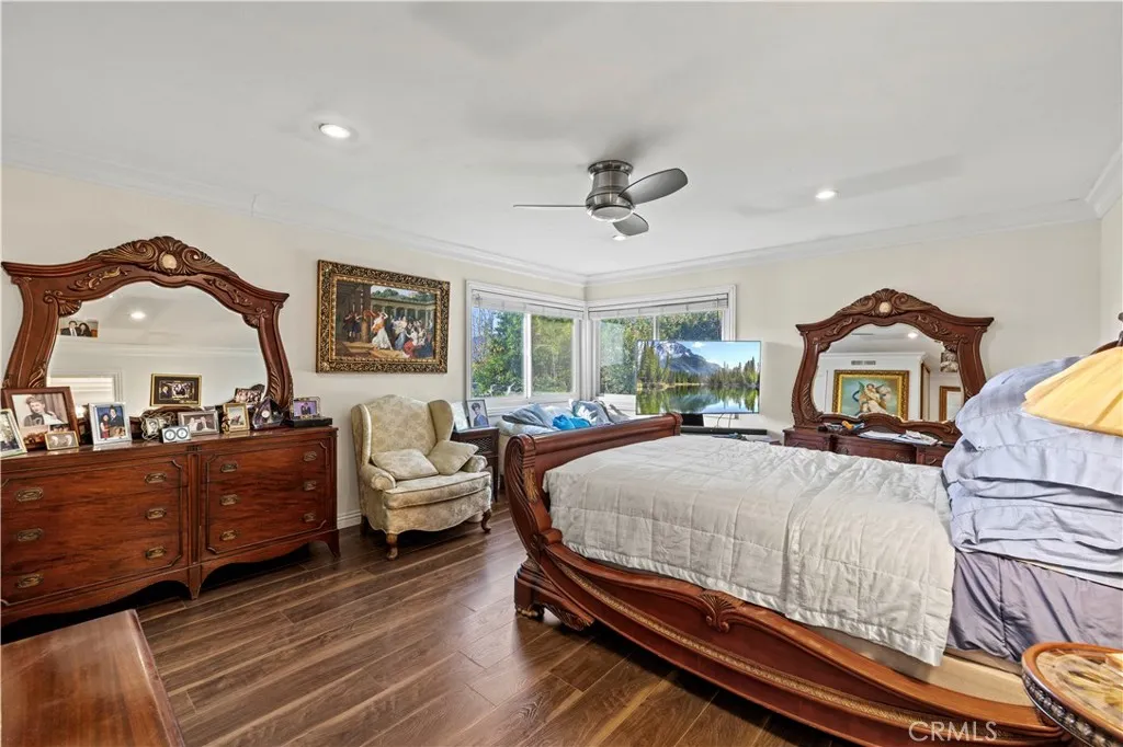 7125 Lonzo, Tujunga, California 91042 home-pic-32
