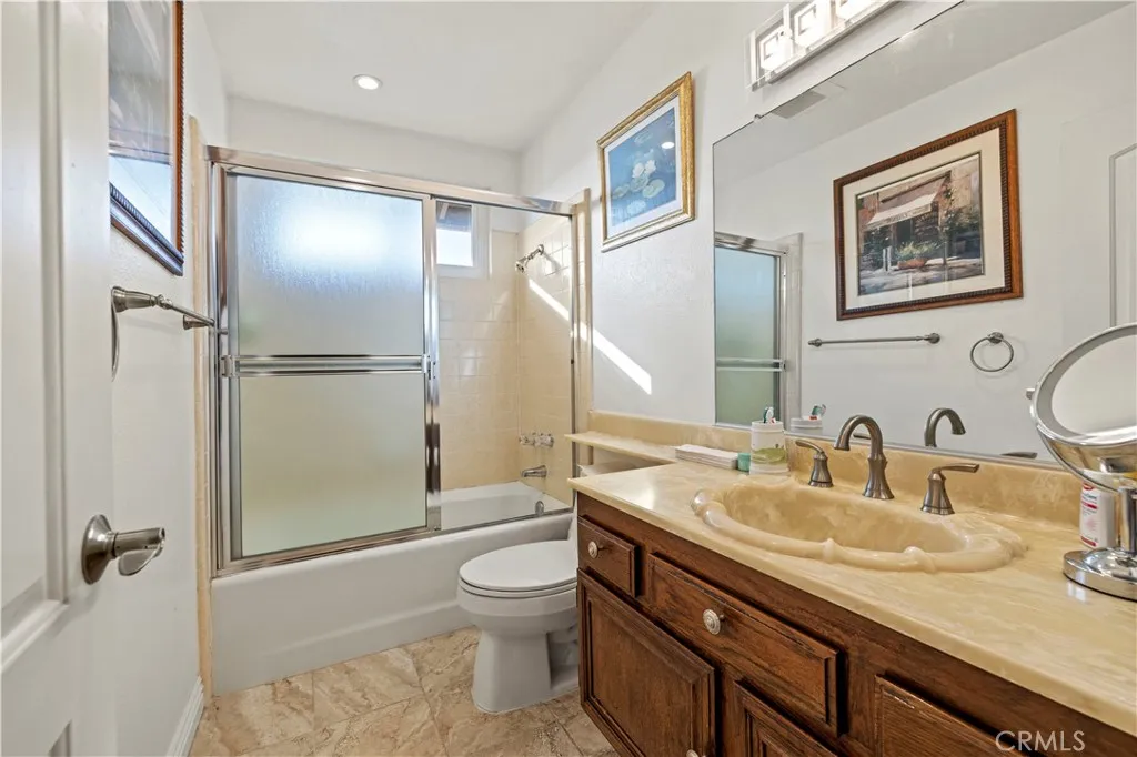7125 Lonzo, Tujunga, California 91042 home-pic-26