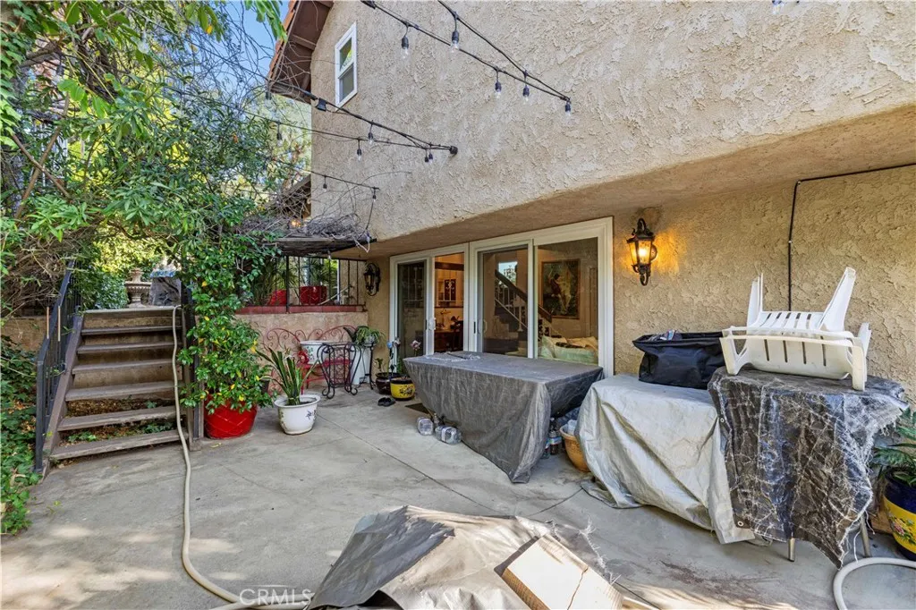 7125 Lonzo, Tujunga, California 91042 home-pic-43