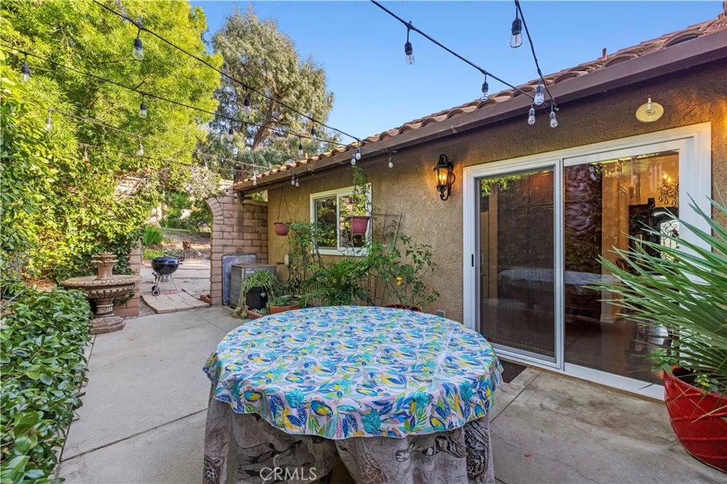 7125 Lonzo, Tujunga, California 91042 home-pic-45