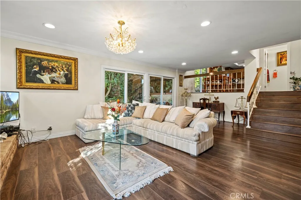 7125 Lonzo, Tujunga, California 91042 home-pic-22