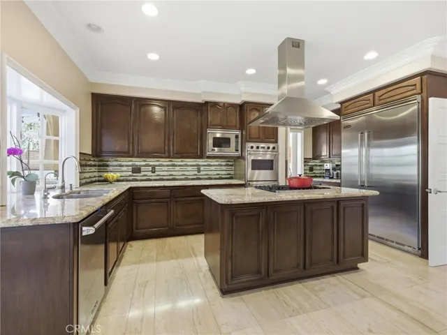 11030 Willowbrae, Chatsworth, California 91311
