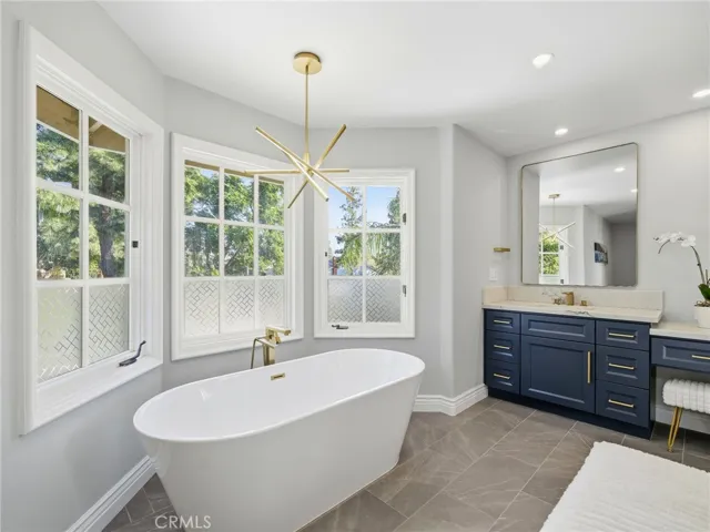11030 Willowbrae, Chatsworth, California 91311