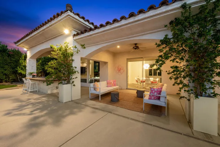 Outdoor Entertaining