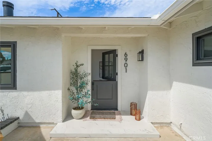 6901 Breeland, Huntington Beach, California 92647