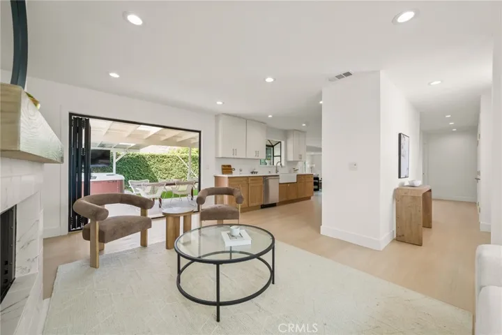6901 Breeland, Huntington Beach, California 92647