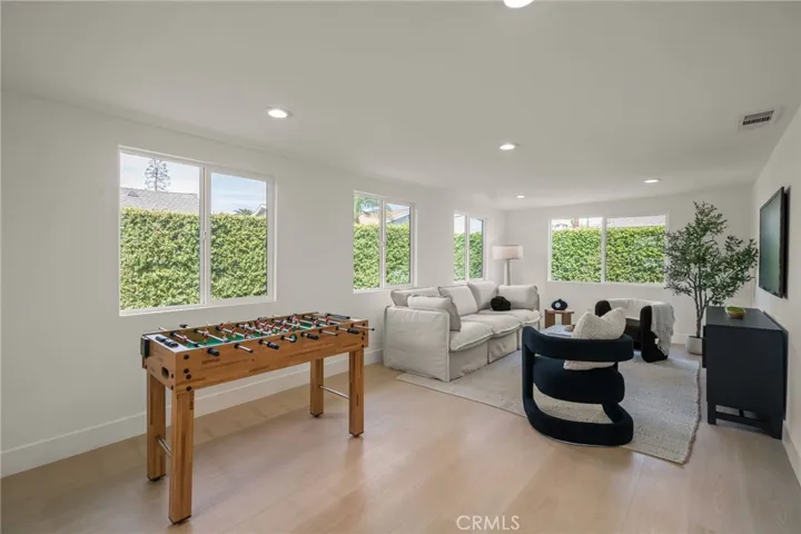 6901 Breeland, Huntington Beach, California 92647