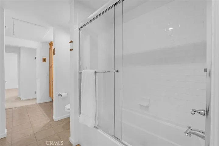 201 E Angeleno Avenue 326, Burbank, California 91502